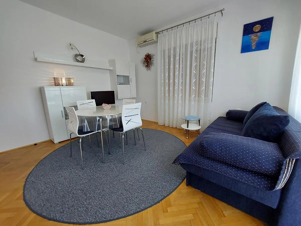 Apartment Marohnic Malinska